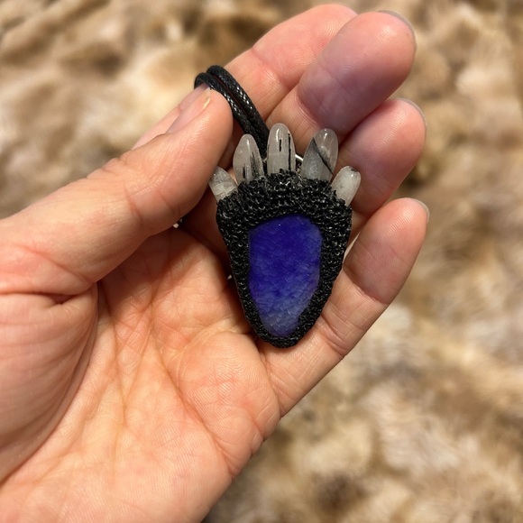 Handmade Stone Necklace - Picture 4 of 4